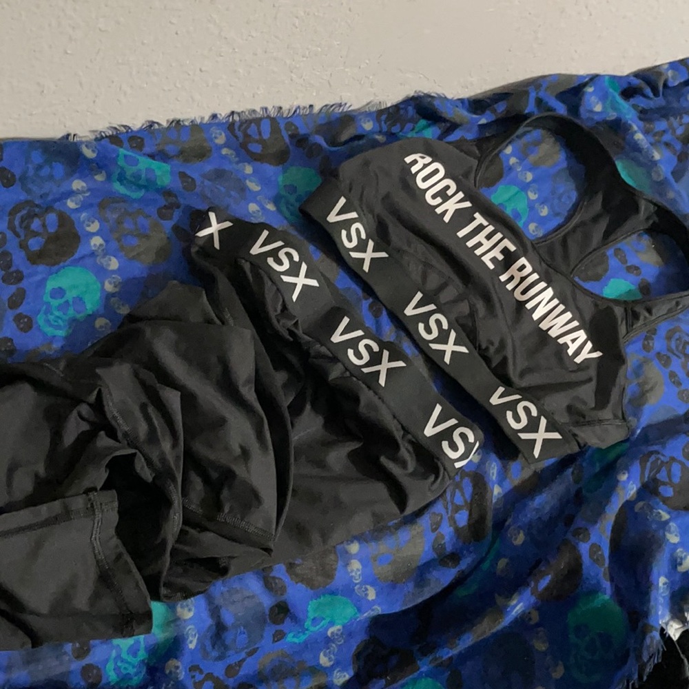 VSX SPORTS BRA and Leggings both size Large